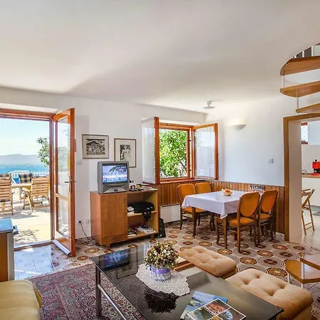 Luma Ferienhaus Podgora